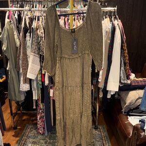 NWT Young Threads Olive Green Tiered Maxi Dress w/pockets